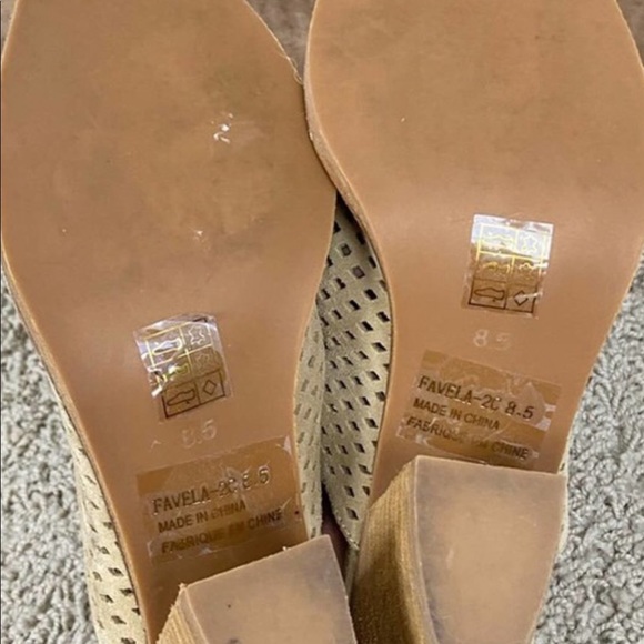 Jeffrey Campbell Favela Perforated Mules - Picture 9 of 9